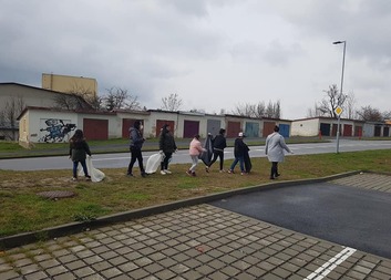 Akce Čistá Vysočina je pro klienty Erka již tradiční zábavou i poučením