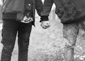 Když lidská důstojnost přestává být pouze abstraktním ideálem