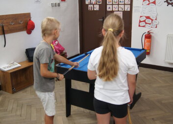 Vánoce jsou časem světla a naděje.  V Majáku se snažíme, aby toto světlo svítilo pro mladé lidi po celý rok