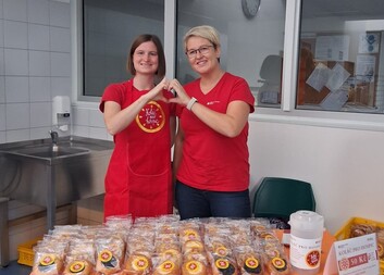 Jihlavsko opět pomáhalo. Koláč pro hospic podpořil nevyléčitelně nemocné